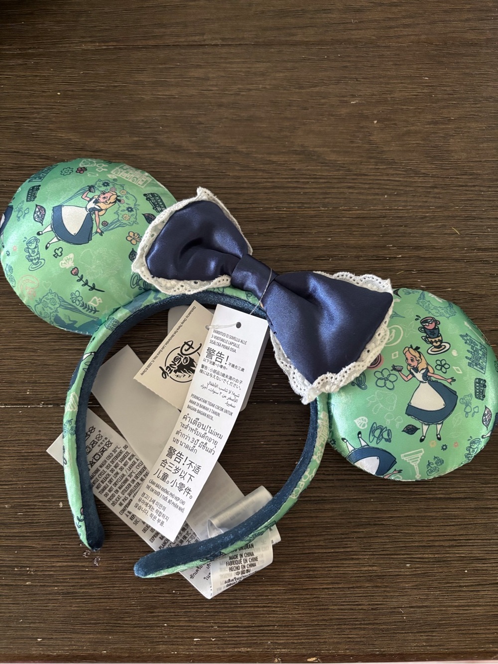 Disney Parks Minnie Mouse Movie Ears: Alice in Wonderland